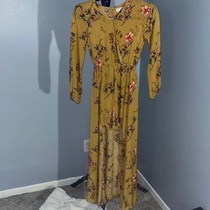 Peyton Bre Yellow Floral Romper Size 12